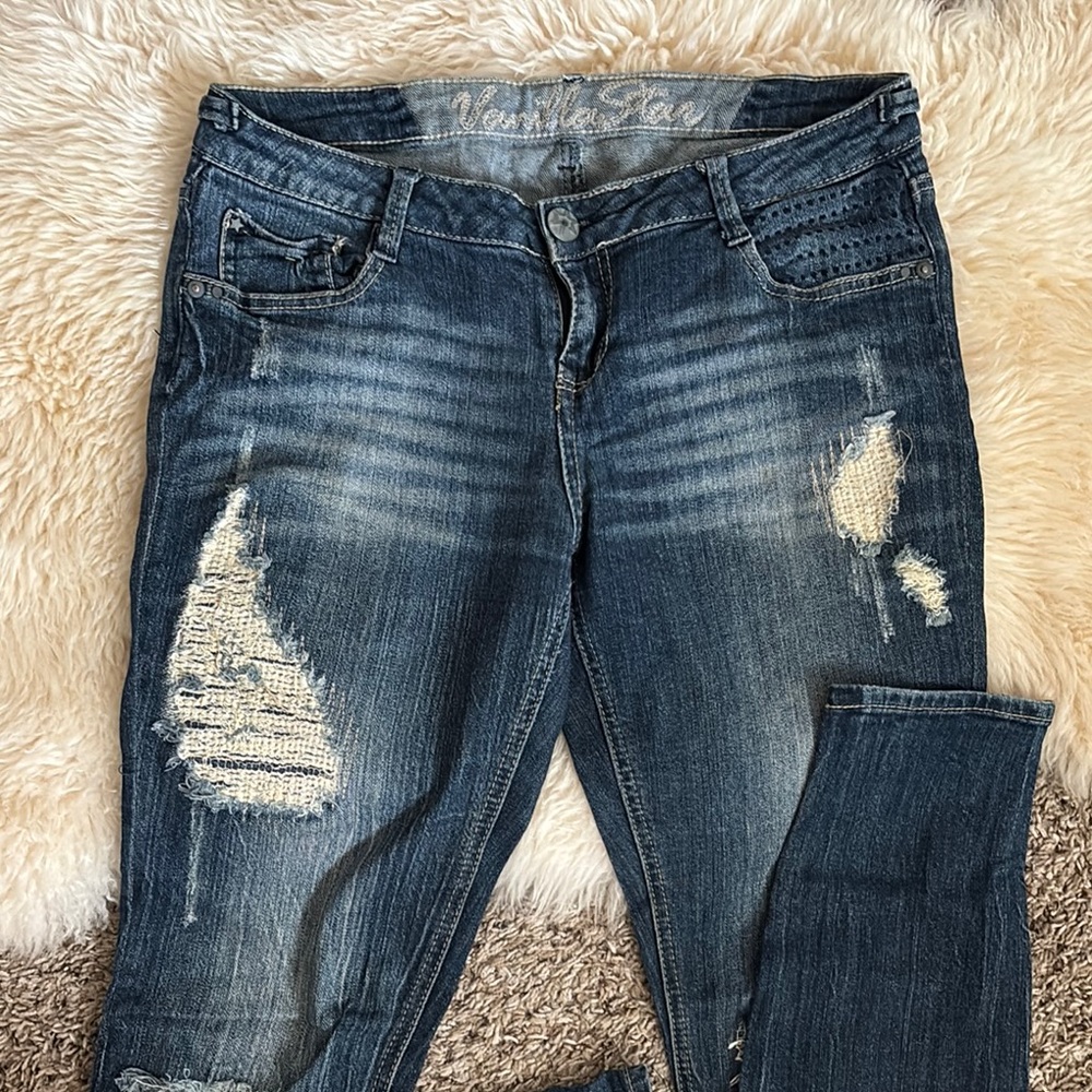 Women's Distressed Blue Jeans